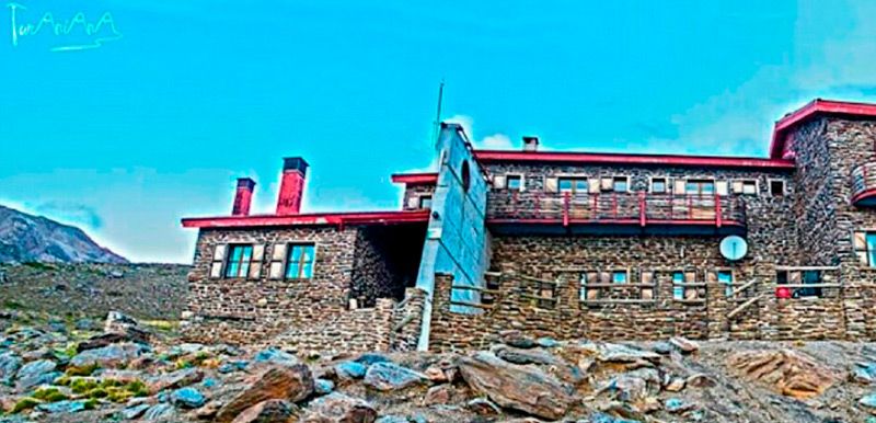 Chiruca y el refugio Poqueira sellan un acuerdo de colaboración