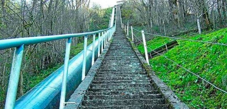 La ruta de las 1000 escaleras desde Otieta